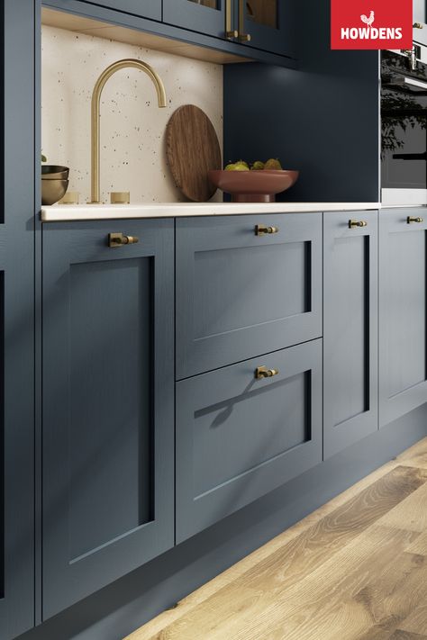 Howdens Blue Shaker Kitchen, Blue And White Shaker Kitchen, Howdens Marine Blue, Marine Blue Kitchen Cabinets, Blue Kitchen Units, Howdens Marine Blue Kitchen, Howdens Blue Kitchen, Dusky Blue Kitchen, Muted Blue Kitchen