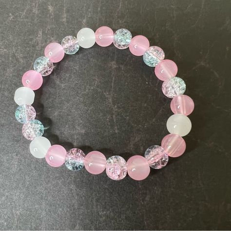 Mkw Emporium Handmade Beaded Bracelet Pink White Blue Unicorn Cotton Candy Elastic Bracelet Stretchy Crackle Glass Bead Bracelet #515 Handmade Item. Made With 8mm Round Glass And Crackle Glass Beads. Custom Bead Bracelets, Crackle Glass Beads Bracelet Ideas, Cute Bracelet Ideas Diy, Cute Bracelets Diy Beads, Glass Bead Bracelet Patterns, Glass Beaded Bracelets Ideas, Cool Beaded Bracelets, Pink Bracelet Ideas, Glass Bead Bracelet Ideas