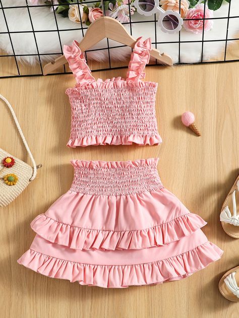 2piece Outfits, African Dresses For Kids, Barbie Gowns, Baby Dress Patterns, Skirts For Kids, Kids Fashion Dress, Baby Frocks Designs, Hem Skirt, Kids Fashion Girl