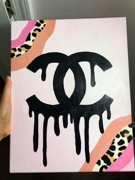 Canvas Ideas Aesthetic, Preppy Paintings Canvases, Big Canvas Painting Ideas, Chanel Painting, Big Canvas Painting, Preppy Paintings, Preppy Painting, Abstract Tattoo Ideas, Preppy Art