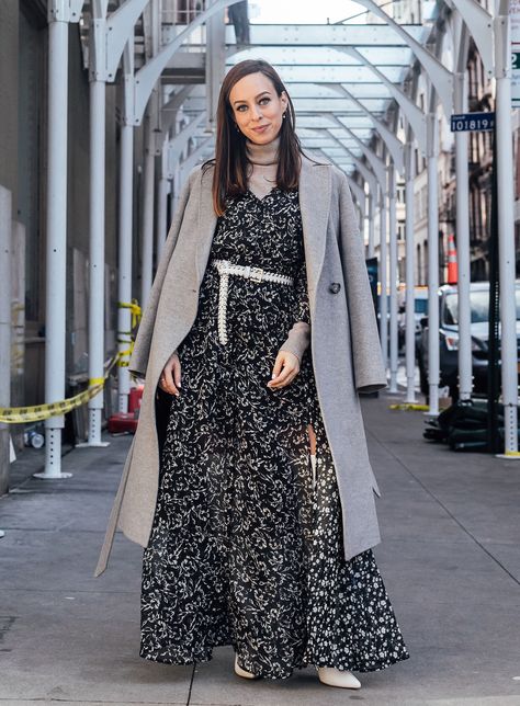 Sydne Style shows how to wear a maxi dress in winter with turtleneck and boots #maxidress #dress #florals #coats #fashionweek #streetstyle @sydnesummer Maxi Dress With Coat, Layering Dress Outfit, Maxi Dress In Winter, Dress In Winter, What Shoes To Wear, Winter Maxi, Winter Styling, Style Hacks, Prom 2015