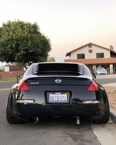 Nissan Z350, 350z Custom, Nissan 350z Custom, Nissan Sports Cars, 350z Nissan, Blacked Out Cars, Cars Nissan, Jdm Subaru, Nissan Z Cars