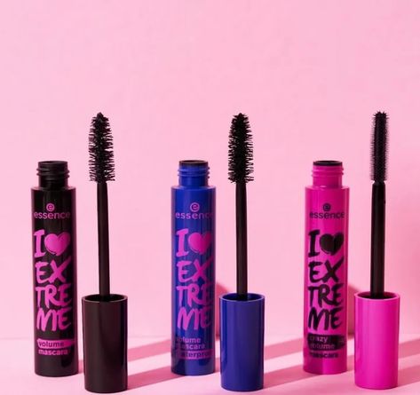 Best Smudge Proof Mascara, Unicorn Snot, Smudge Proof Mascara, Drugstore Mascara, Essence Makeup, Pen Tattoo, Cosmetic Grade Glitter, Beauty Products Photography, Lip Injections