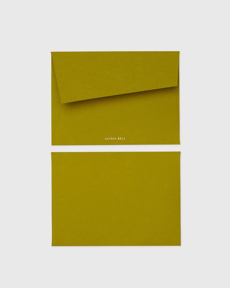 Envelop Designs, Envelope Design Inspiration, Moda Peru, Envelopes Design, Housewares Design, Design Envelope, Envelope Packaging, Square Envelope, Letterpress Stationery