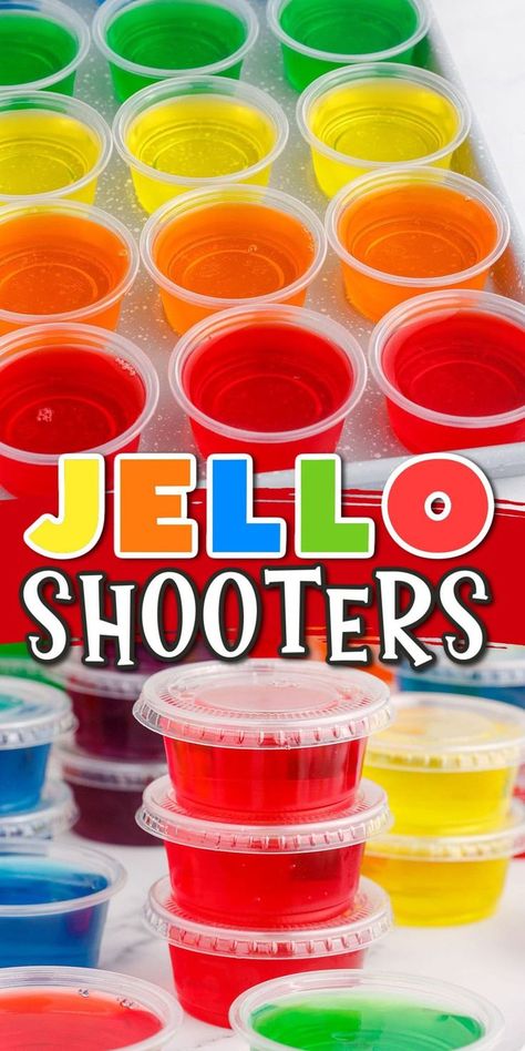 Classic Jello Shot Recipe, Lemon Jello Shots, Vodka Jelly Shots, Hello Shots, Alcohol Desserts, Vodka Jelly, Strawberry Jello Shots, Easy Jello Shots, Making Jello Shots