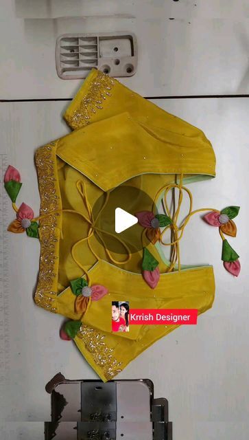 Choli Blouse Designs Latest, Latest Blouse Back Neck Design, Latest Blouse Back Neck Designs, Latest Blouse Patterns, Choli Blouse Design, Blouse Back Neck, Choli Blouse, Blouse Back Neck Designs, Blouse Back