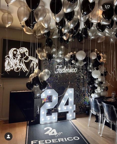 Men’s Birthday Backdrop, Formal 21st Birthday Party Ideas, 21 Birthday Ideas For Guys Decorations, 21st Party Themes, Festa All Black, 21st Birthday Boy, Boyfriends Birthday Ideas, Guys 21st Birthday, Surprise Birthday Decorations