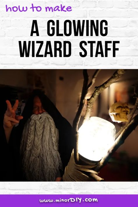 Diy Wizard Robe, Diy Wizard Staff, Wizard Costume Ideas, Sorceress Staff, Diy Wizard Costume, Wizard Staff Diy, Sorceress Cosplay, Staff Tutorial, Witch Staff