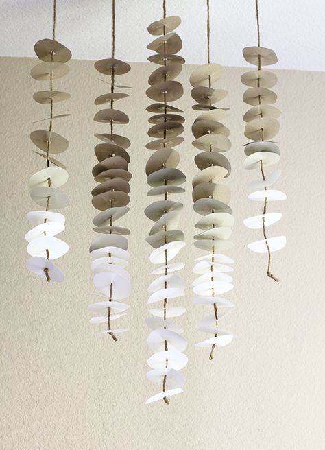 paper mobile 3d Templates, Paper Mobile, Anthropologie Inspired, Paper Banners, Paper Sculpture, Paper Projects, Peta, Diy Paper, Wind Chimes