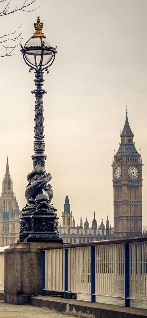 Westminster Palace #WestminsterPalace #100mostbeautifulplacestovisit #England #unitedkingdom #iPhoneXWallpaper London Clock Tower, Westminster Palace, London Wallpaper, London Dreams, London Aesthetic, City Of London, London Places, London Town, London Photography