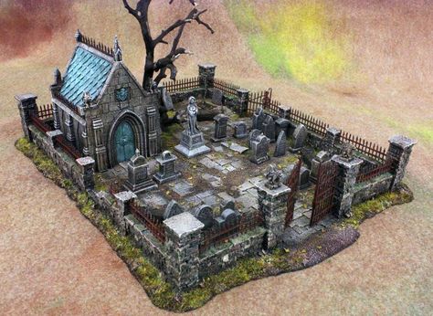 Tabletop World Mordheim Terrain, Diy Halloween Village, Lemax Halloween Village, Tiny Glade, Lemax Halloween, Casa Fantasy, Halloween Village Display, Halloween Diorama, Lemax Spooky Town