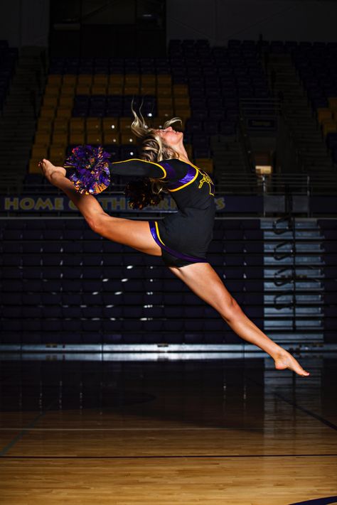 Dance Team Action Shots, Dance Team Poses For Pictures, Pom Dancer Aesthetic, Dance Team Media Day Poses, Media Day Group Poses, Dance Media Day Poses, Cheer Action Shots, Dance Team Aesthetic, Dance Competition Aesthetic