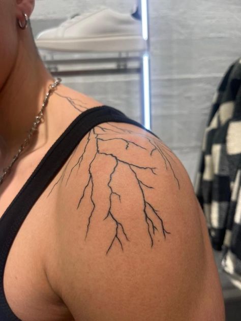 Lighting On Shoulder Tattoo, Lighting Bolt Tattoo Men, Lighting Shoulder Tattoo Men, Lightening Shoulder Tattoo, Lighting Tattoo On Shoulder, Thunder Shoulder Tattoo, Lighting Arm Tattoo, Thunder Tattoo Shoulder, Lightning Bolt Tattoo Shoulder