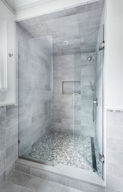 Upgrade your bathroom with porcelain tiles. Learn about their durability, versatile design, water resistance, and easy maintenance. Transform your space today! Floor Porcelain Tile, Floor Porcelain, Bathroom Renovation Diy, Small Bathroom Pictures, Beautiful Small Bathrooms, Master Suite Bathroom, Modern Bathroom Ideas, Light Wood Cabinets, Modern Townhouse