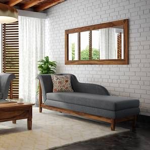 Diwan Seating Living Rooms, Indian Seating, Indian Living Rooms, Wooden Sofa Designs, Corner Sofa Design, Indian Home Interior, Family Wall Decor, Ceiling Design Bedroom, Living Room Sofa Design