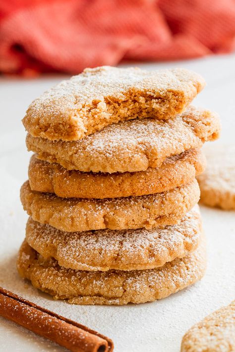 Cinnamon Sugar Cookies Recipe — Eatwell101 Cinnamon Sugar Cookies Recipe, Cinnamon Sugar Cookies, Cinnamon Roll Cookies, Best Sugar Cookie Recipe, Rolled Sugar Cookies, Chewy Sugar Cookies, Cinnamon Cookies, Desserts Vegan, Snickerdoodle Cookie Recipes