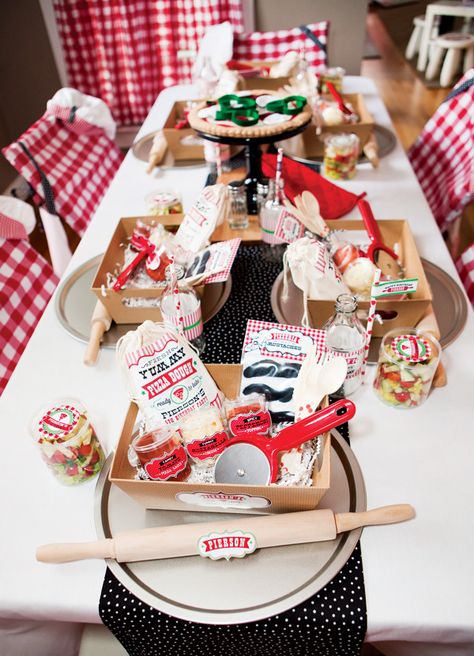 A Modern Italian Little Chef Pizza Party // Hostess with the Mostess® Chef Gift Basket, Pizza Party Themes, Pizza Party Favors, Kids Pizza Party, Kids Cooking Party, Pizza Party Birthday, Italy Party, Italian Themed Parties, Kids Pizza