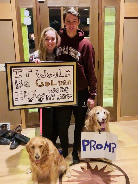 Adorable Dog Promposal Promposal With Dog, Dog Promposal Ideas, Dog Promposal, Hoco Proposal Ideas, Creative Prom Proposal Ideas, Best Proposal Ever, Cute Hoco Proposals, Prom Invites, Formal Proposals