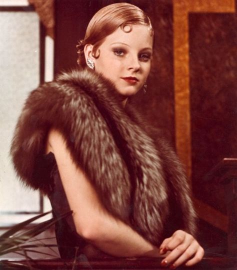 Tallulah from Bugsy Malone. No way! Taxi Driver 1976, Bugsy Malone, Alan Parker, Scott Baio, Musical Film, Jodie Foster, Taxi Driver, Hollywood Walk Of Fame, Walk Of Fame