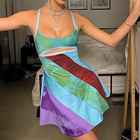 Check it out! I found jenna's iconic outfit from the movie 13 going to 30. A beautiful and colorful dress. Y2K Fashion #shopping #y2k #pinitforlater #Dress Short Dress Styles, Y2k Dress, Party Kleidung, Mini Robes, Vestidos Vintage, Mini Slip Dress, Fashion Night, Patchwork Dress, Spaghetti Strap Dresses