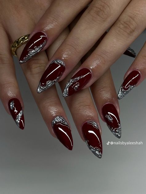 Maroon Nail Designs, Red Gel Nails, Lilac Nails, Maroon Nails, Art Deco Nails, Hippie Nails, Formal Nails, Grunge Nails, Almond Acrylic Nails