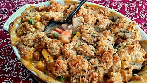 Seafood Pot Pie With Cheddar Bay Biscuits, Recipes With Cheddar Bay Biscuits, Seafood Pot Pie, Seafood Pot, Veggie Fritters, Frozen 3, Cajun Seafood, Cheddar Bay Biscuits, Seafood Entrees