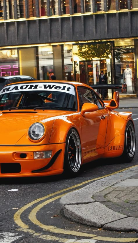 Rauh Welt Porsche, Porche Rwb Wallpaper, Rwb Aesthetic, Porsche Retro, Retro Porsche, Akira Nakai, Porsche Aesthetic, Mercedes Sports Car, Porsche 968