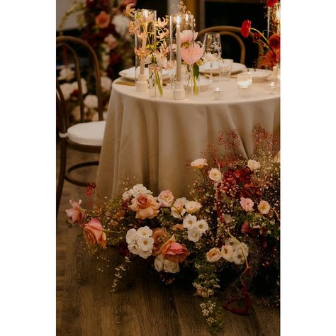 Sweetheart table magic with @lexingtonandco and @danijelaweddings Sweetheart Table Wedding, Sweetheart Table, Instagram