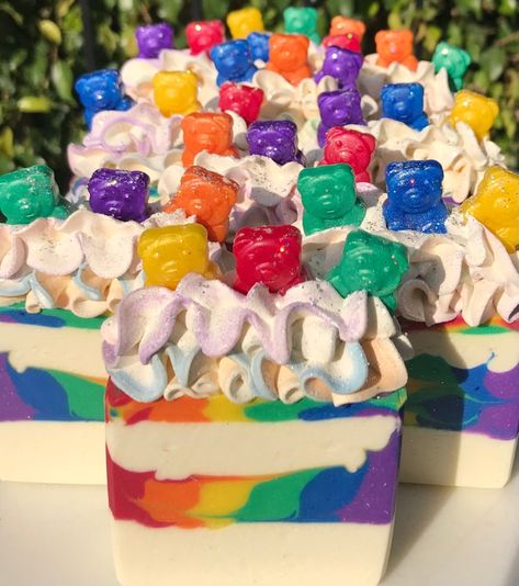 GUMMY BEAR SOAP Tropical Rainbow Swirl Soap - Etsy Australia Gummy Bear Soap, Handmade Soaps Diy, Soap Making Ideas, Soap Artisan, Rainbow Soap, Cute Soap, Soap Design Ideas, Homemade Soap Bars, Diy Soap Bars