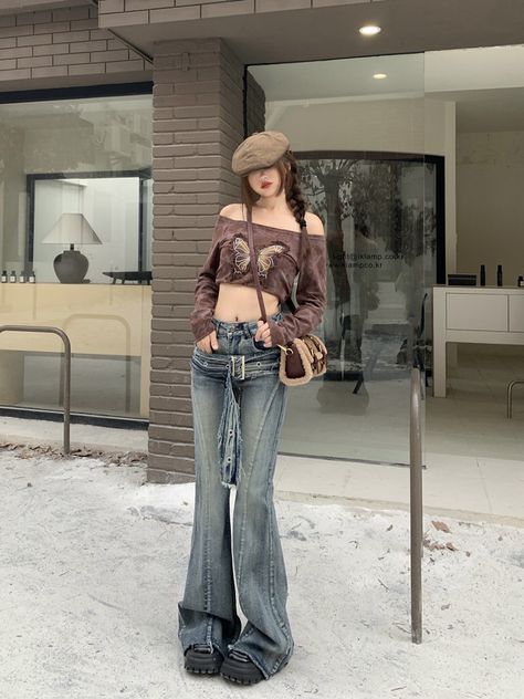 America Y2k Low Rise Flare Jeans Vintage WashedJeans Korean Grunge Cargo Pants 2000s Wide Leg Denim Wide Leg High Waist Jeans Outfit, Slim Flare Jeans, Jeans Female, Low Rise Flare Jeans, American Street, Denim Decor, Women's Belt, Pants Vintage, Measuring Tools