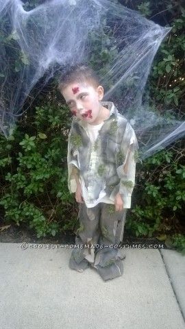 Zombie Skeleton Costume, Toddler Zombie Costume Boy Diy, Zombie Diy Costume Kids, Diy Kids Zombie Costume, Zombie Costume Kids Diy, Kid Zombie Costume, Diy Zombie Costume For Kids, Zombie Costumes Diy, Zombie Make Up For Kids