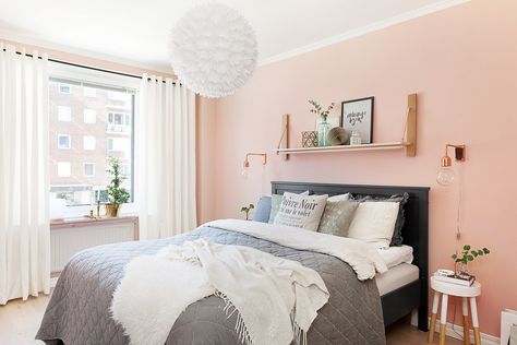 Warna Bilik Tidur, Idea Bilik Tidur, Peach Rooms, Peach Bedroom, Reka Bentuk Bilik Tidur, Reka Bentuk Dalaman, Best Bedroom Colors, Hiasan Bilik Tidur, Bedroom Color Combination