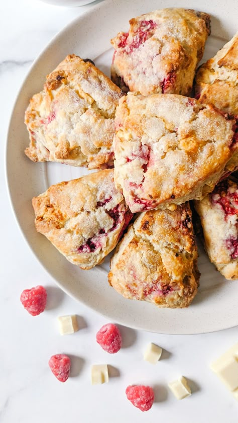 Raspberry White Chocolate Scones Sourdough, Raspberry And White Chocolate Scones, Rasberry Scones, Raspberry Scones Recipe, Raspberry White Chocolate Scones, Chocolate Raspberry Scones, White Chocolate Raspberry Scones, Scones And Clotted Cream, Sweet Scones