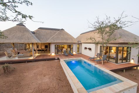 Villa Amanzi - amazing new luxury holiday accommodation near Kruger National Park. #southafrica #krugerpark African Hut, Round House Plans, Lodge Design, African House, Thatched House, Resort Architecture, Casa Country, Beach House Design, Village House Design