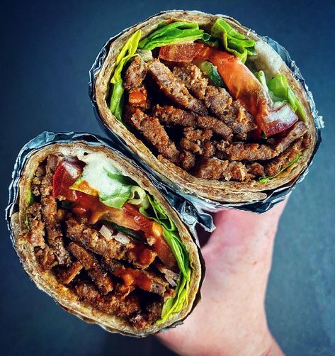 Donar Kebab Recipe, Doner Kebab Recipe Turkish, Donor Kebab Recipe, Doner Kebab Recipe, Donner Kebab, Döner Kebab, Gyro Recipe, Kebab Recipe, Doner Kebab