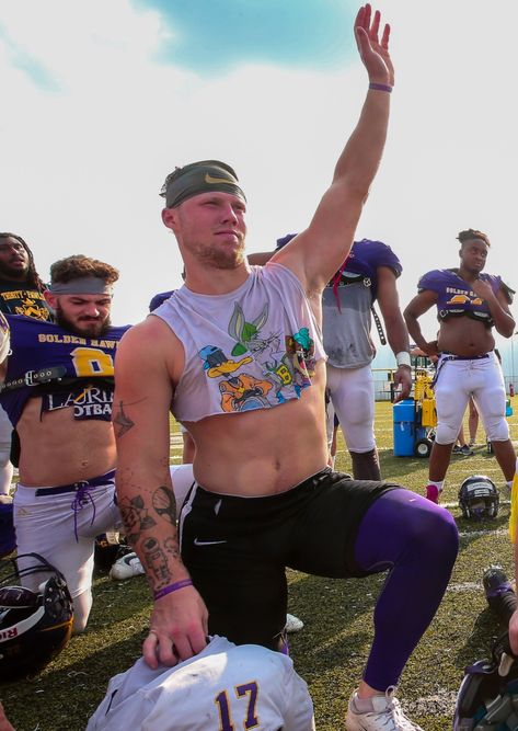 Football season is crop top season. Football Crop Top, Boys In Crop Tops, Male Crop Top, Mens Crop Top, Party Outfits, Football Season, Event Venues, Top Trends, Party Outfit