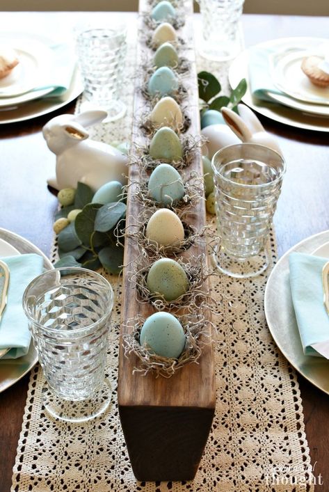 Soft and Lovely Easter Tablescape #easterdecor #tablescapes #springdecor #awonderfulthought Sugar Molds Decor, Diy – Velikonoce, Easter Party Ideas, Dye Eggs, Easter Table Centerpieces, Diy Osterschmuck, Dyed Eggs, Easter Things, Simple Diys