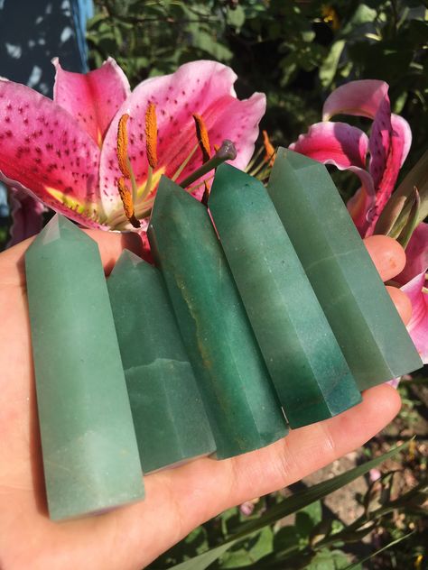 Aventurine Crystal Aesthetic, Green Aventurine Aesthetic, Green Crystals Aesthetic, Green Adventure Crystal, Pretty Crystals, Crystals Green, Being Successful, Crystal Towers, Crystal Vibes