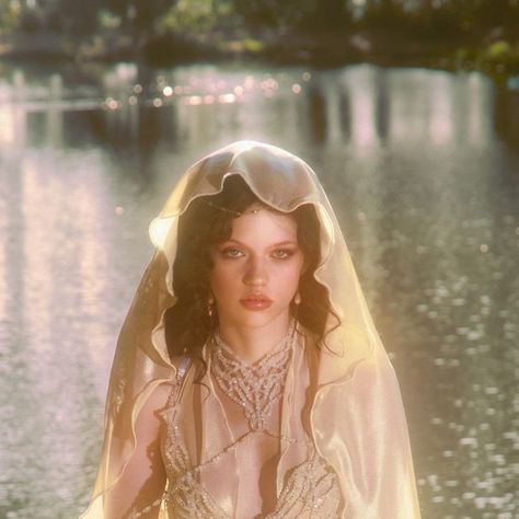 Elizabeth Elder on Instagram: "Aphrodite 🌸 Model: @emmakarlahime  Photography/MUA: @emackphoto  Top/choker/earrings: @sirenechains  Arm cuffs: @ziwu_artemis  Gown/veil: @heirkemer  Wig: @posewigs  Rings: @stonehartjewelry  Assistants: @griffinsendek   #goddess #aphrodite #photographer #ethereal #dreamy #mythology" Goddess Aphrodite, Arm Cuffs, Arm Cuff, Aphrodite, Veil, Choker, Wigs, Mermaid, Cuff