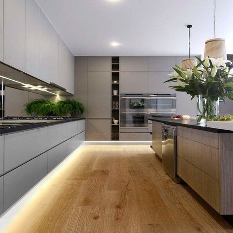 Desain Pantry, Kabinet Dapur, تصميم للمنزل العصري, Interior Minimalista, Best Kitchen Designs, Wall Designs, Contemporary Kitchen Design, Modern Kitchen Cabinets, Grey Kitchen Cabinets