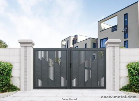 Gate Design Modern Entrance Fence Ideas, House Front Gate Steel, Main Gate For House, Modern House Gate Design Fence Ideas, Metal Main Gate Design, Aluminum Gates And Fences, Compound Gate Design Modern Entrance, Grill Gate Design House, Main Gate Modern Design