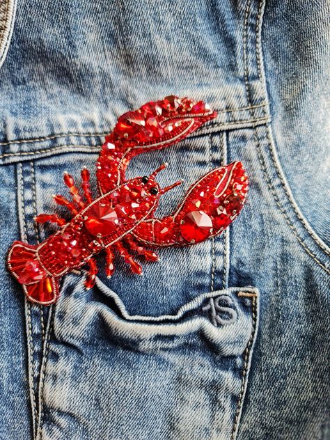 Excited to share the latest addition to my #etsy shop: Lobster Beaded Brooch, Unique gifts for her, Beach jewelry https://etsy.me/44QSAVx #unisexkids #artdeco #leather #yes #red #zodiac #halloween #birthday #embroiderybrooch Beaded Lobster, Zodiac Halloween, Lobster Jewelry, Jewelry Ocean, Beaded Brooches, Ocean Inspired Jewelry, Godfather Gifts, Beachy Jewelry, Diy Bead Embroidery