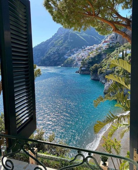 Sicilian Summer on Instagram: “Room with a view 🌿🌊 at @villatreville ✨ . via @mediterreavie . #mediterranean #mediterraneanlife #mediterraneanstyle #amalfi #eurosummer…” Karpathos, Italian Summer, Summer Dream, Positano, Pretty Places, Travel Inspo, Amalfi Coast, Dream Destinations, Travel Aesthetic