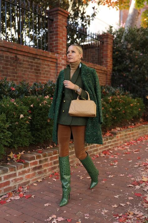 Green Croc Boots Outfit, Green Fall Outfit, Green Boots Outfit, Woodland Garland, I Love Mr Mittens, Plaid Party, Blair Eadie, Crocs Boots, Boucle Coat