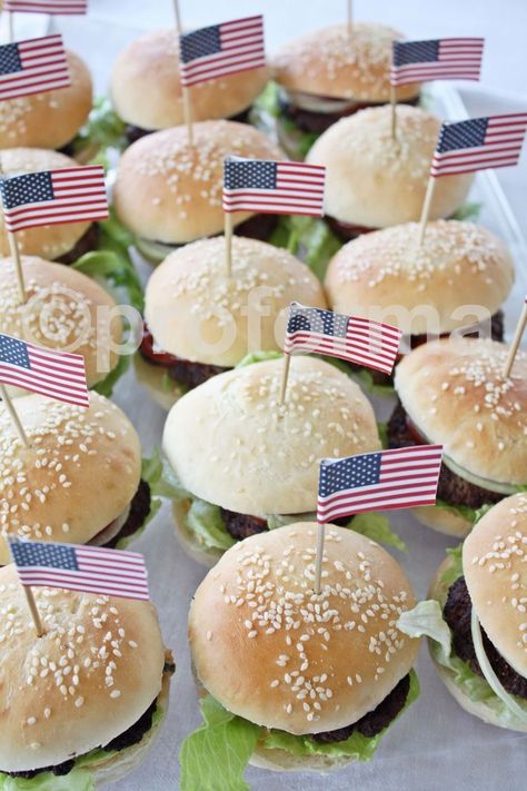 American Theme Party, Grease Themed Parties, American Themed Party, Leaving Party, America Party, Come Dine With Me, Usa Party, American Party, American Theme