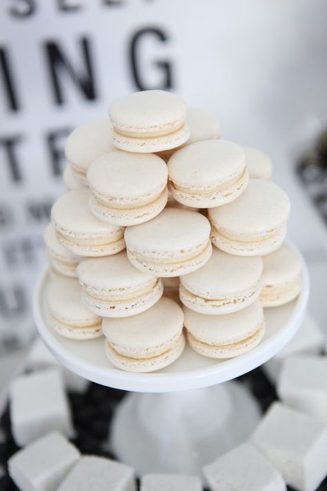 A Black and White 40th Birthday Dessert Table - www.sweetstyle.com.au 40th Birthday Dessert Table, White Dessert Tables, Birthday Dessert Table, Wedding Macarons, Macarons Macaroons, Dessert Table Birthday, White Desserts, Birthday Dessert, French Macaroons