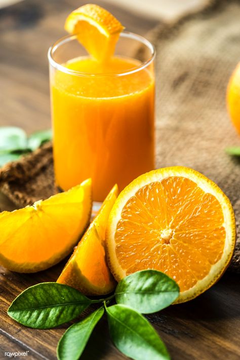 Organic Orange Juice, Juice Menu, Smoothie Fruit, Freshly Squeezed Orange Juice, Smoothie Challenge, Fruit Photography, Jus D'orange, Exotic Food, Vegan Smoothies