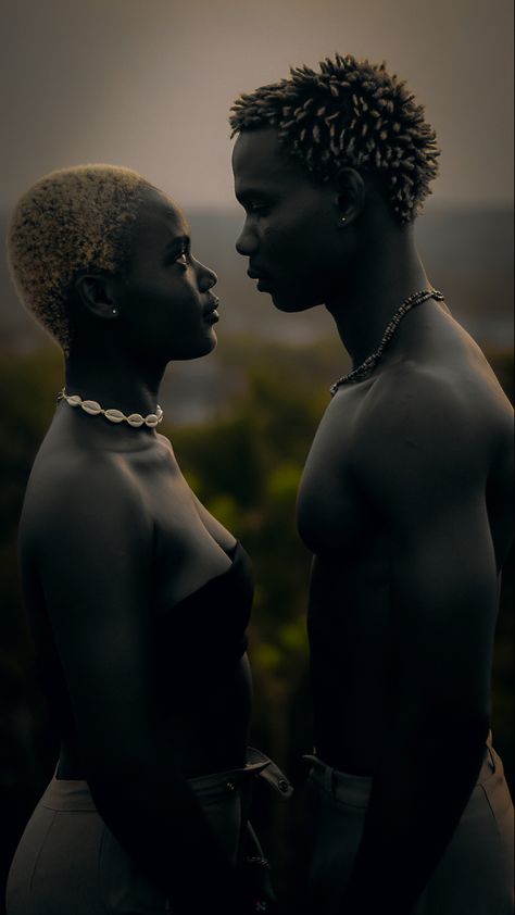 Black Love Wallpaper Hd, Black Man Wallpaper, Black Love Photo Ideas, Love Black Wallpapers, Wallpaper Iphone Cute Black, Wallpaper Love Couple, Black Men Art, Black Relationships, Contemporary Movement