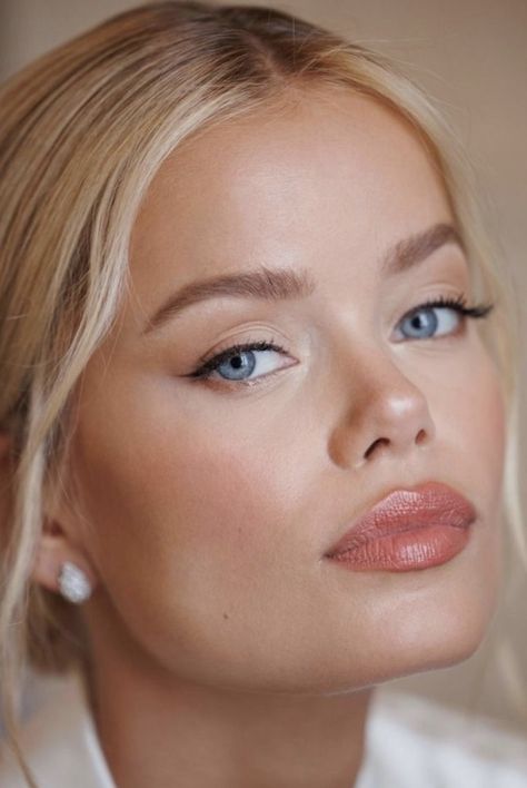 Portofino Wedding, Make Up Sposa, Wedding Makeup For Blue Eyes, Timeless Makeup, Frida Aasen, Dag Make Up, Makeup Pengantin, Bridal Makeup Natural, Makeup For Blondes