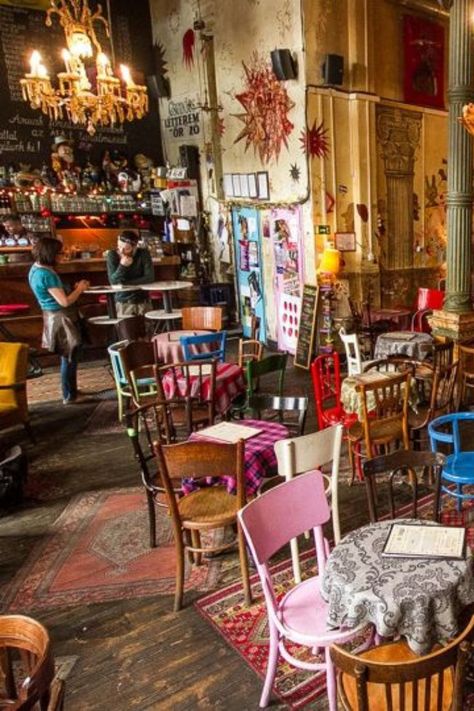 Living Deliciously, Szimpla Kert, Eclectic Cafe, Bar Deco, Bookstore Cafe, Coffee Shop Interior Design, Coffee Shop Aesthetic, Coffee Shops Interior, Street Foods